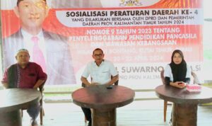 Agiel Suwarno (tengah) gelar Sosialisasi Perda Penyelenggaraan Pendidikan Pancasila (dok: Indeksmedia)