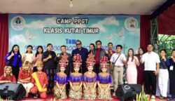 Wabup Kutim Kasmidi Bulang hadiri Camp PPGT Klasis